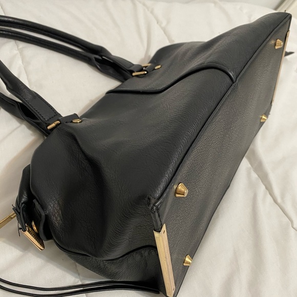 ALDO shoulder bag! - Picture 3 of 5